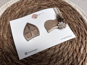 Haarspeldjes Mijter en Pietenmuts Beige Goud