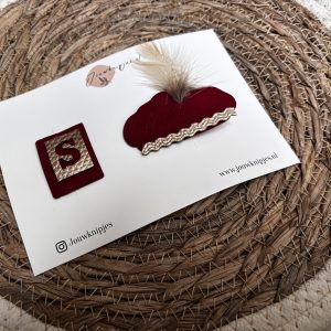 Boek van Sinterklaas en Pietenmuts